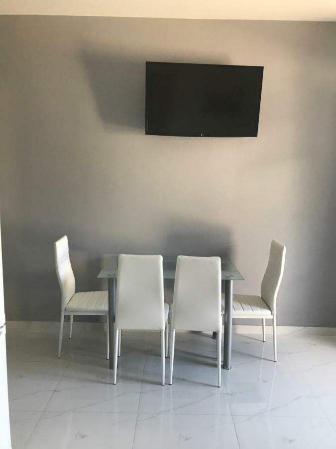 Stratonikis Apartments 팔랄리아 디오니시우 외부 사진