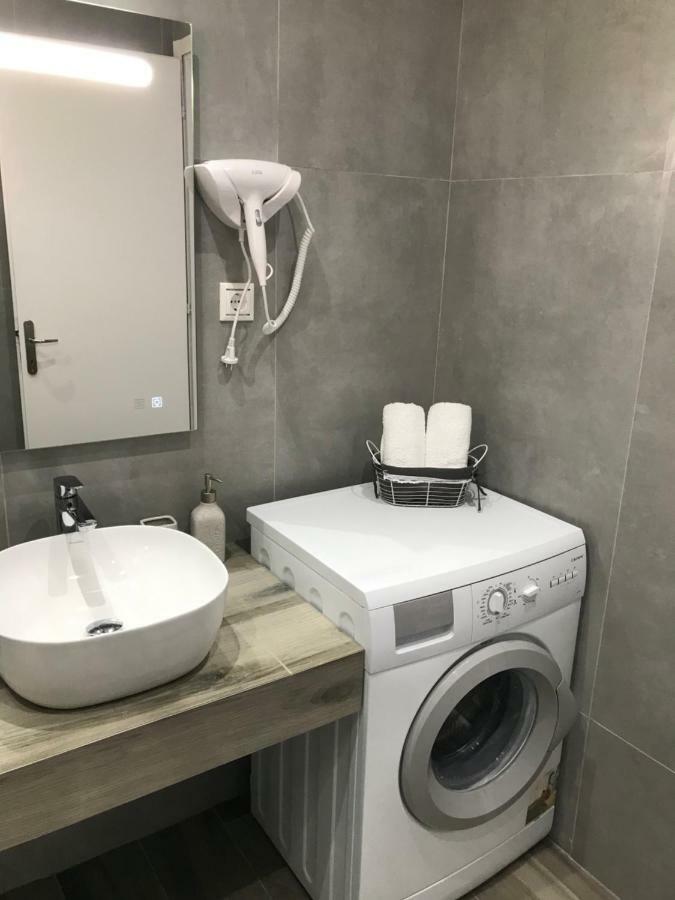 Stratonikis Apartments 팔랄리아 디오니시우 외부 사진