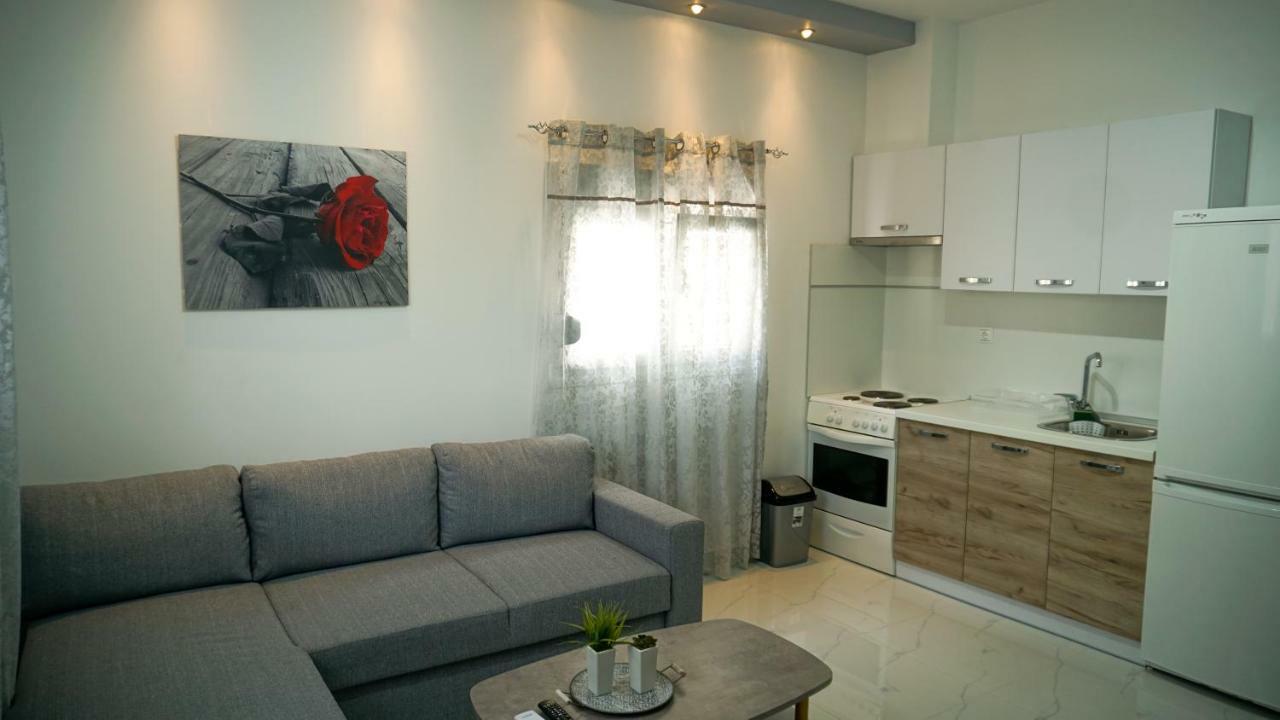 Stratonikis Apartments 팔랄리아 디오니시우 외부 사진
