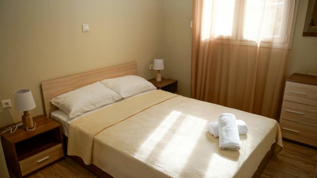 Stratonikis Apartments 팔랄리아 디오니시우 외부 사진